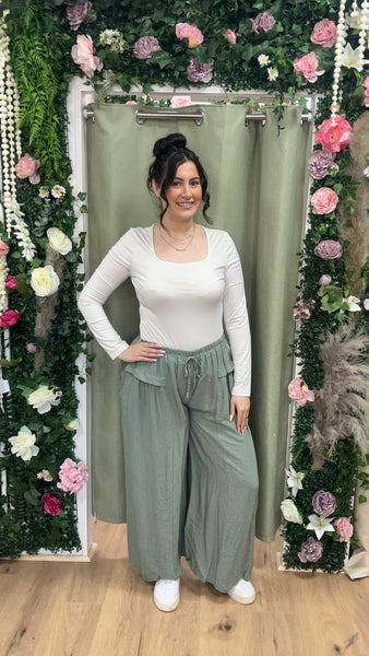 Indie Onesize 16-20 £19.99