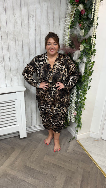 Mandy onesize 18-24 £26.99