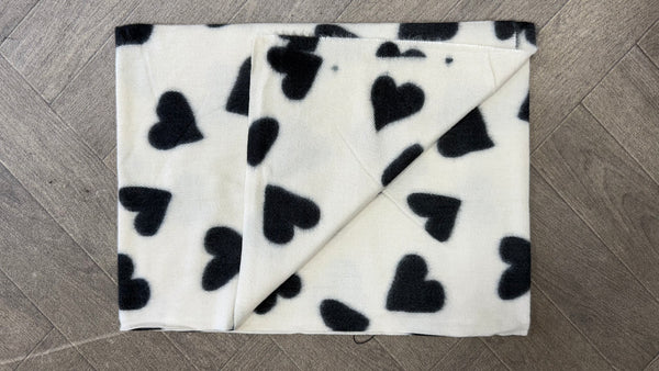 Hearts scarf