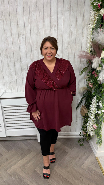 Tia onesize 18-24 £25.99