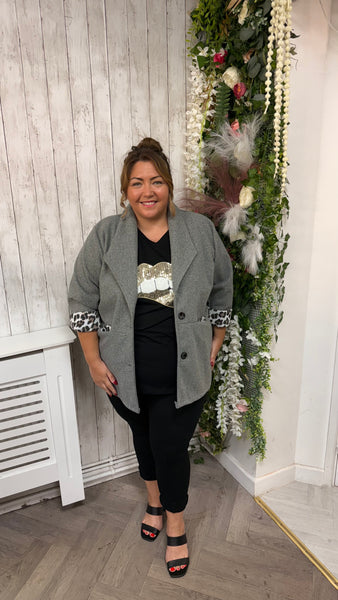 Salina onesize 16-22/24 £29.99