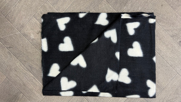 Hearts scarf
