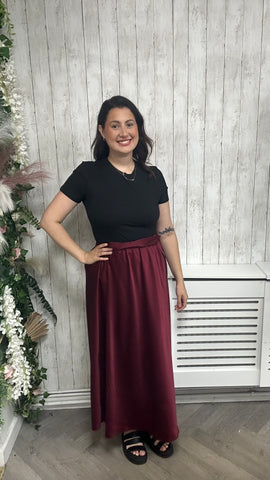 Sophia skirt Onesize 14-24 £23.99
