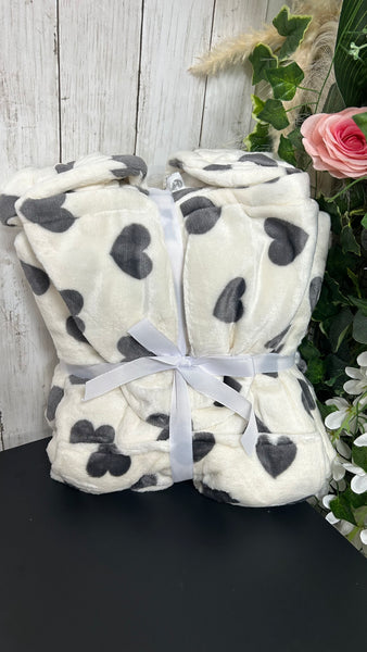 Blanket Hoodie Freesize £23.99