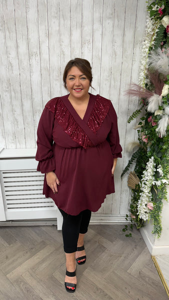 Tia onesize 18-24 £25.99