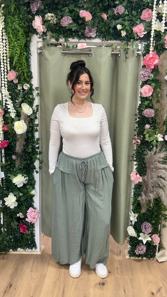 Indie Onesize 16-20 £19.99