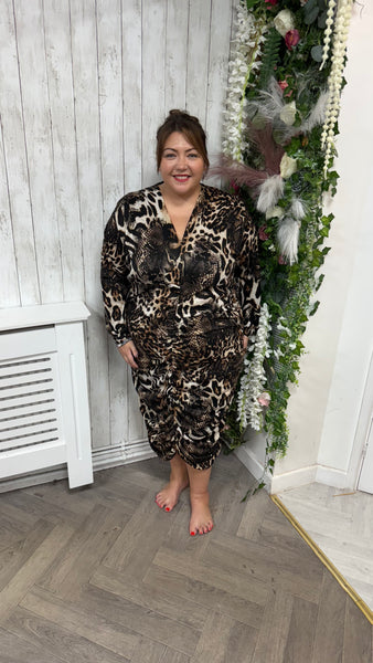 Mandy onesize 18-24 £26.99