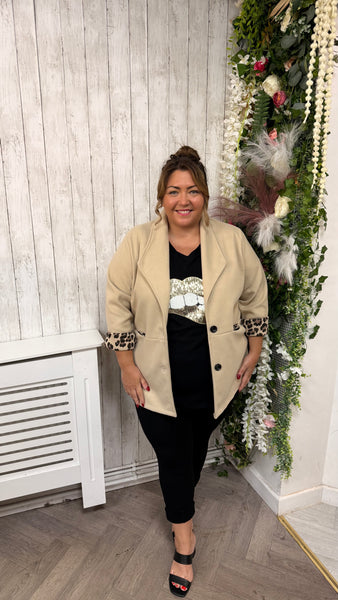 Salina onesize 16-22/24 £29.99