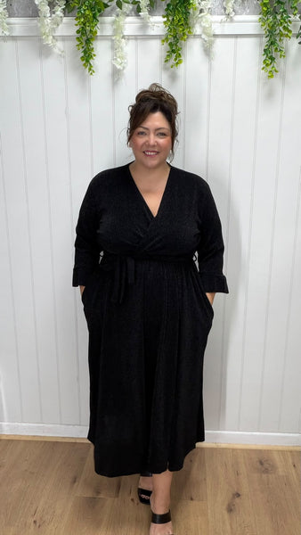 Remi Black onesize 16-28 £31.99