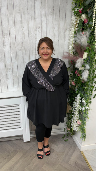 Tia onesize 18-24 £25.99