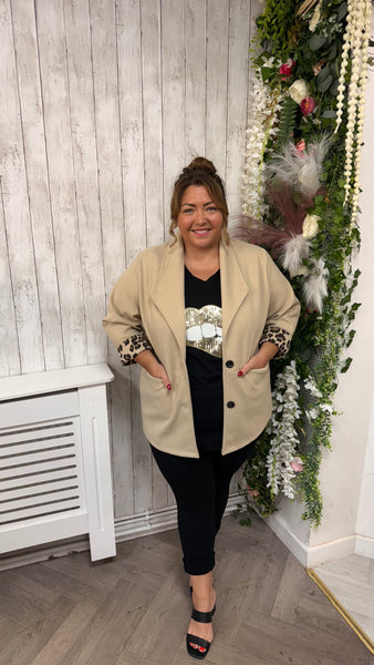 Salina onesize 16-22/24 £29.99