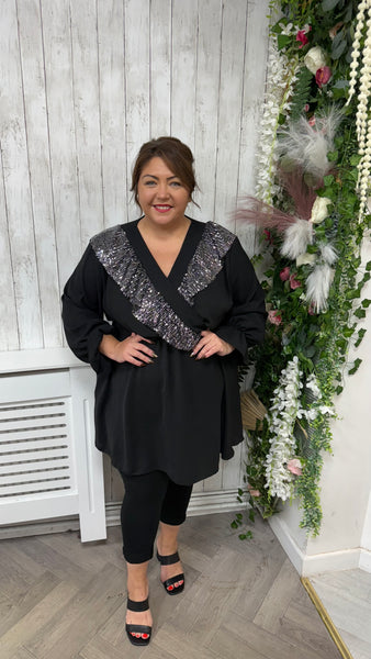 Tia onesize 18-24 £25.99