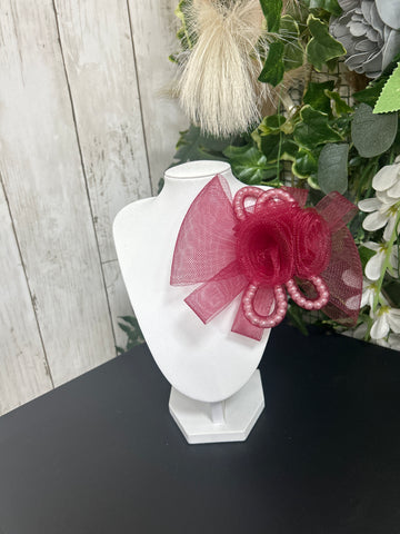 Fascinator/brooch £4
