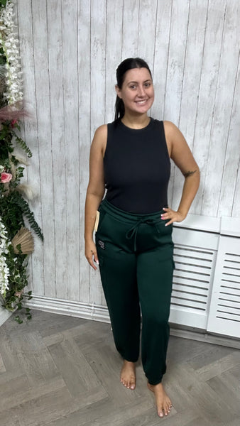 Cargo Joggers Onesize 12-18 £19.99