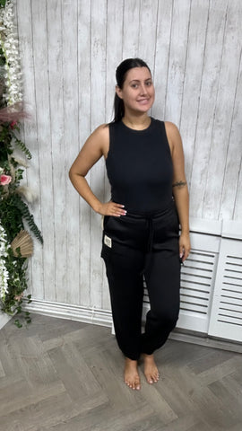 Cargo Joggers Onesize 12-18 £19.99