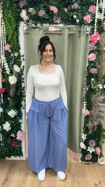 Indie Onesize 16-20 £19.99