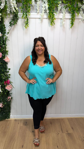 Holly vest onesize 16-26 £17.99