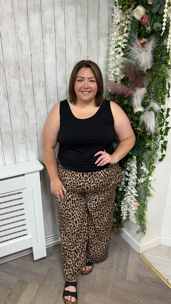 Leopard tan Wide leg trousers Onesize 16-24 £21.99
