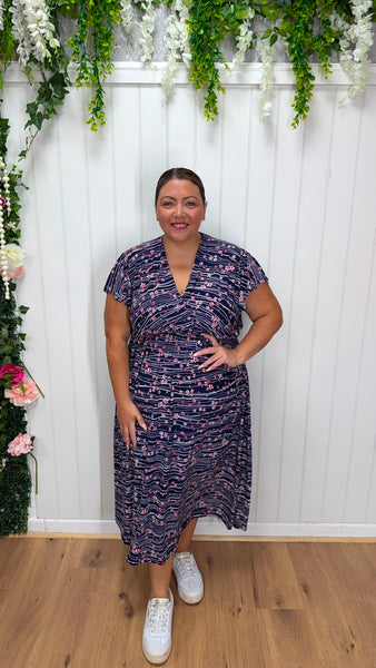 Holly Onesize 16-28 £29.99