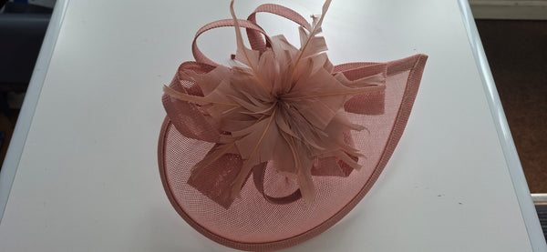 Fascinator blush £8