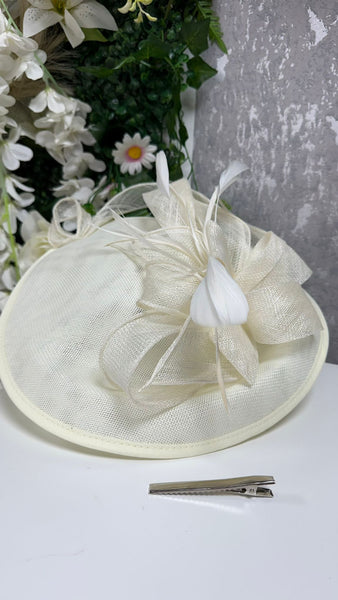 Fascinator £15.99