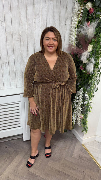 Ruth Gold onesize 18-28 £29.99