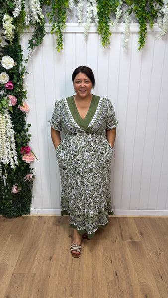 Josie Onesize 16-22 £23.99