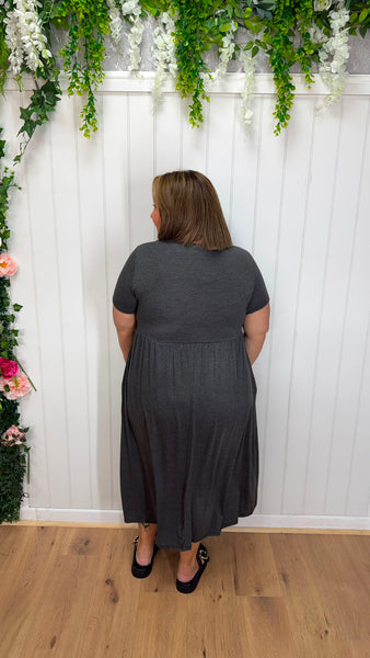 Amy Onesize 16-24 £22.99