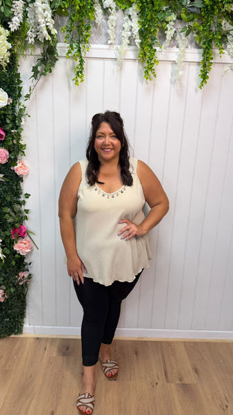 Holly vest onesize 16-26 £17.99