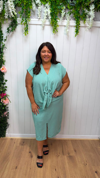 Kirsty Onesize 16-22 £19.99