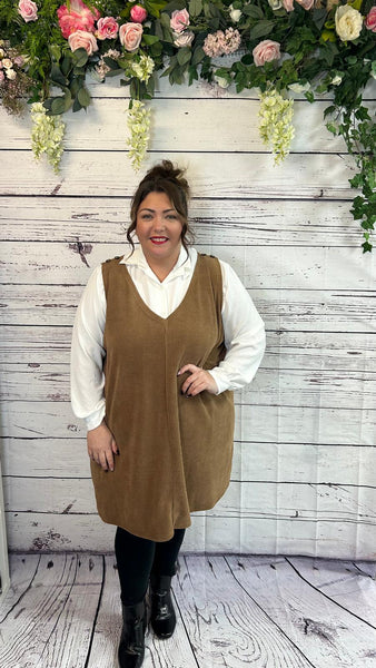 Jenna onesize 20-26 £29.99