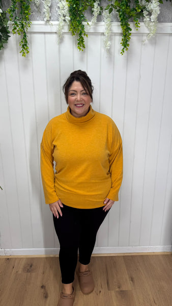 Rita onesize 16-22 £18.99