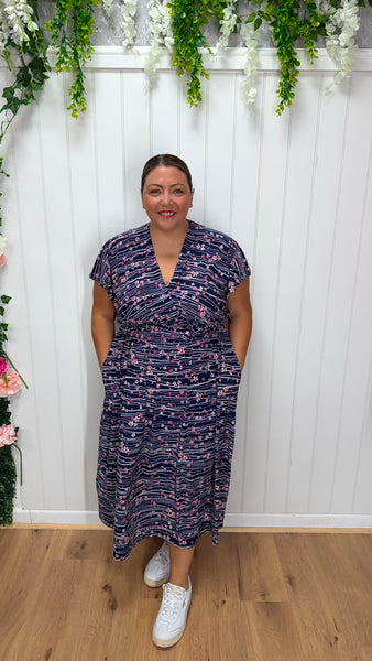 Holly Onesize 16-28 £29.99