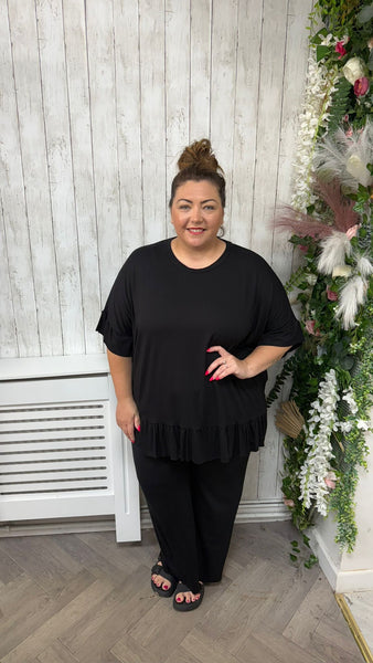Sammy 2 piece onesize 18-26 £23.99