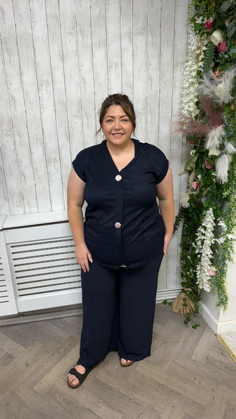 Mia onesize 18-24 £17.99