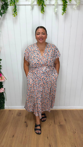 Laura onesize 16-28 £29.99