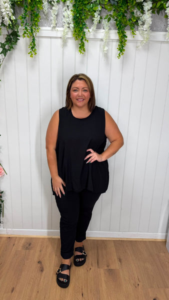 Lola onesize 18-26 £18.99