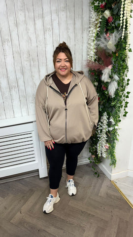 Kirsty Onesize 18-26 £24.99