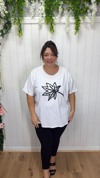 T-shirt onesize 16-24 £17.99