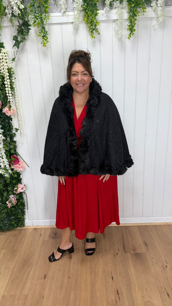 Shayla freesize cape £19.99