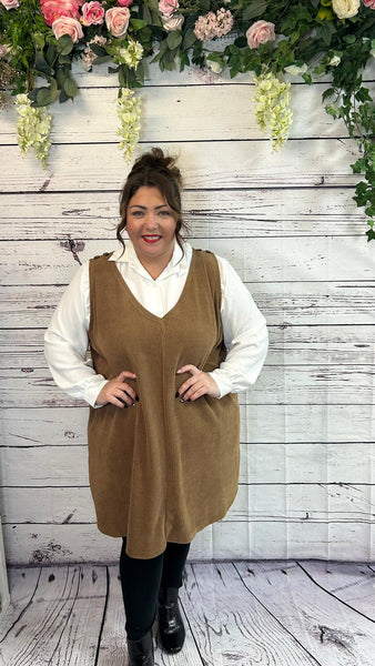 Jenna onesize 20-26 £29.99