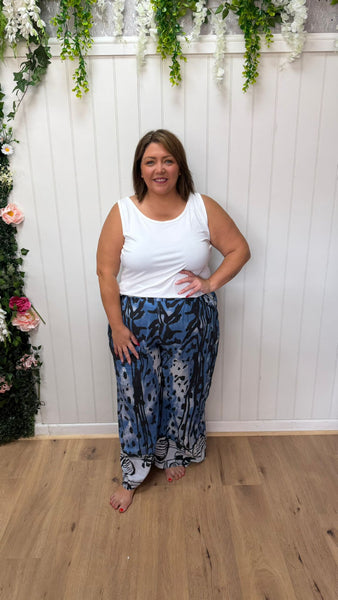 Bethan onesize 16-24 £21.99