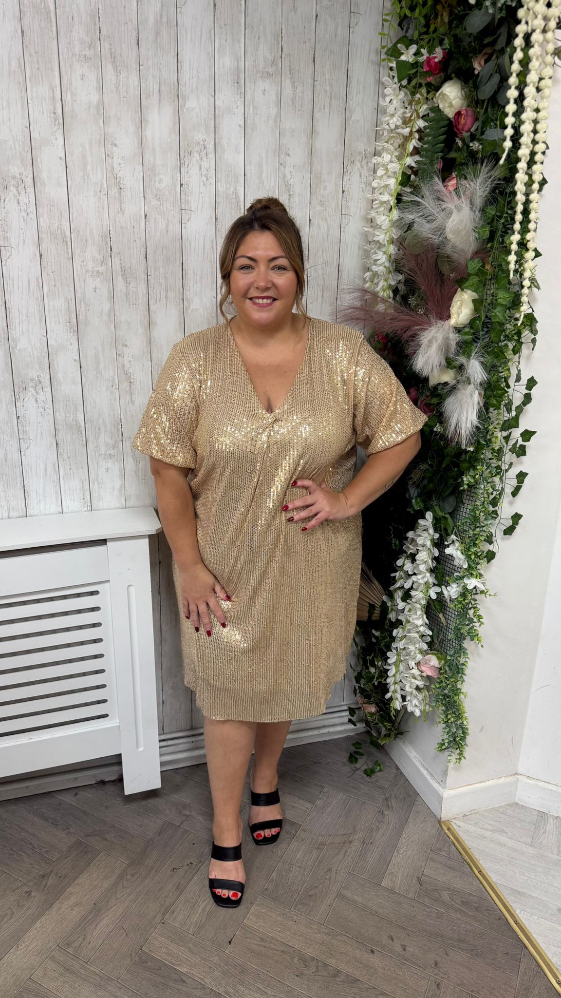 Scarlet onesize 16-26 £25.99