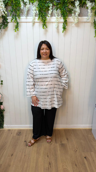 Kim Onesize 16-22 £12.99