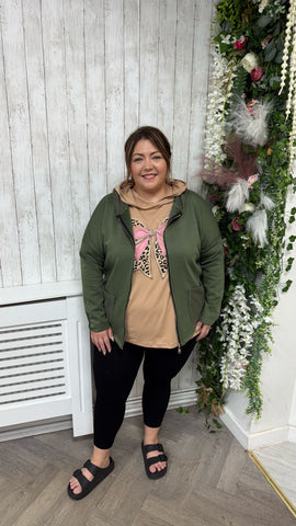 Riley Onesize 16-22 £21.99