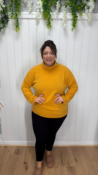 Rita onesize 16-22 £18.99