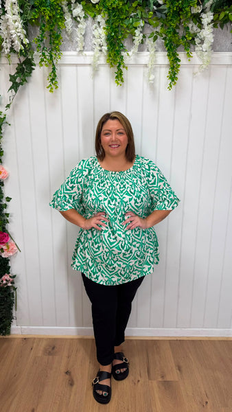 Kim Onesize 18-26 £22.99