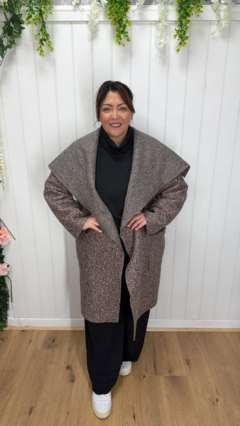 Boucle coat onesize 16-24 £24.99