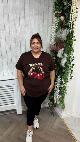 Cherry brown onesize 16-24 £17.99