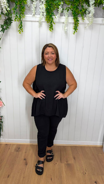 Lola onesize 18-26 £18.99